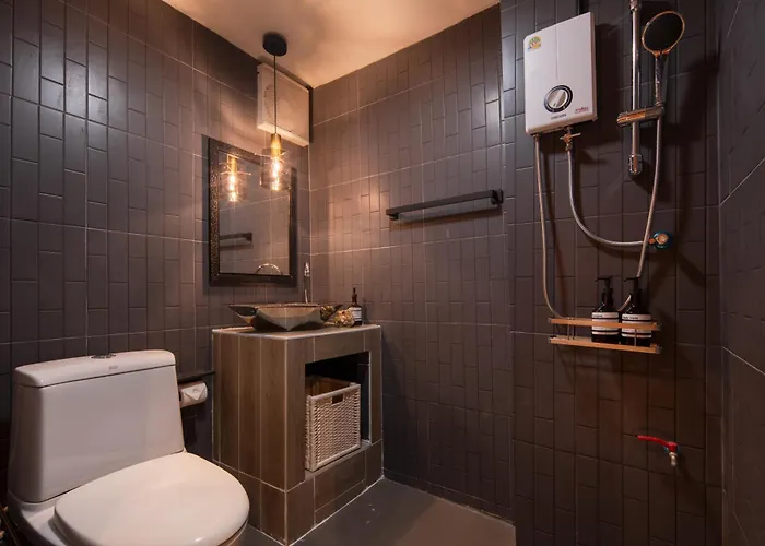 Btsthonglor Kingbed Private Baths&balcony Fastwifi بانكوك