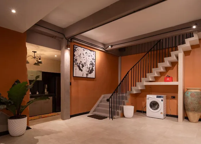 Btsthonglor Kingbed Private Baths&balcony Fastwifi منزل للإقامة